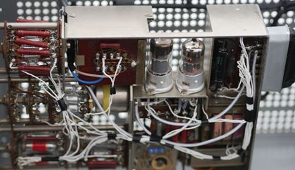 Klangfilm-Pair RZ086 B tube equalizers racked